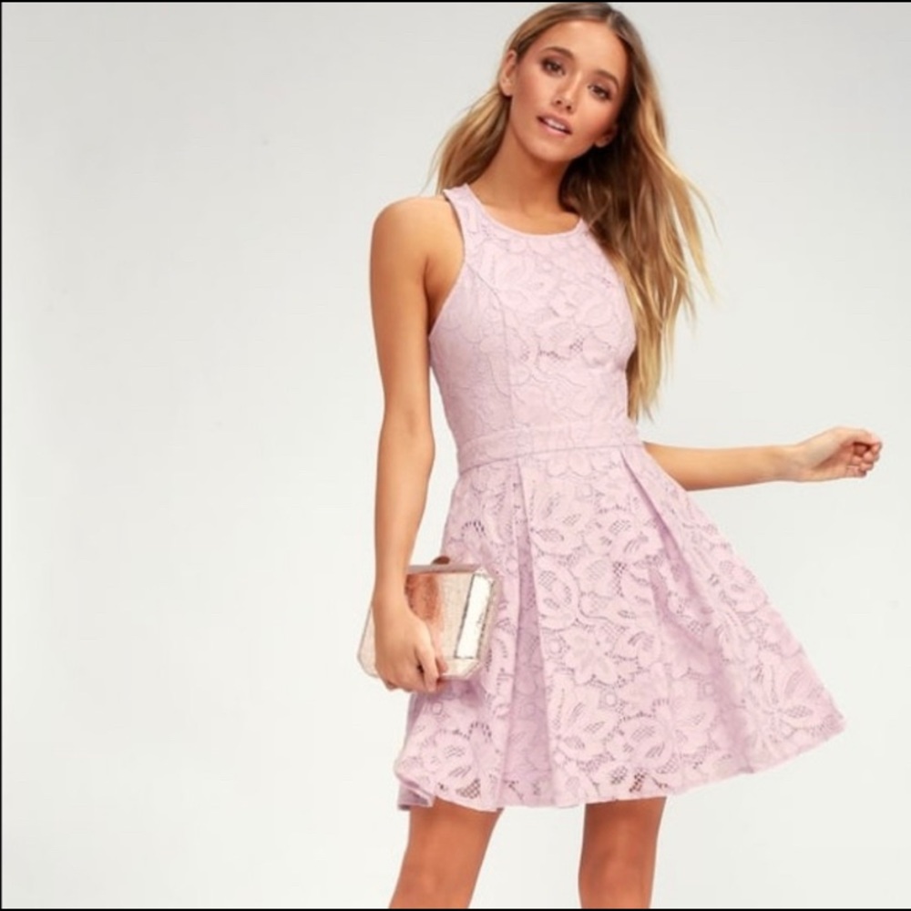 Lulu’s Lavender Lace Skater Dress in Lavender